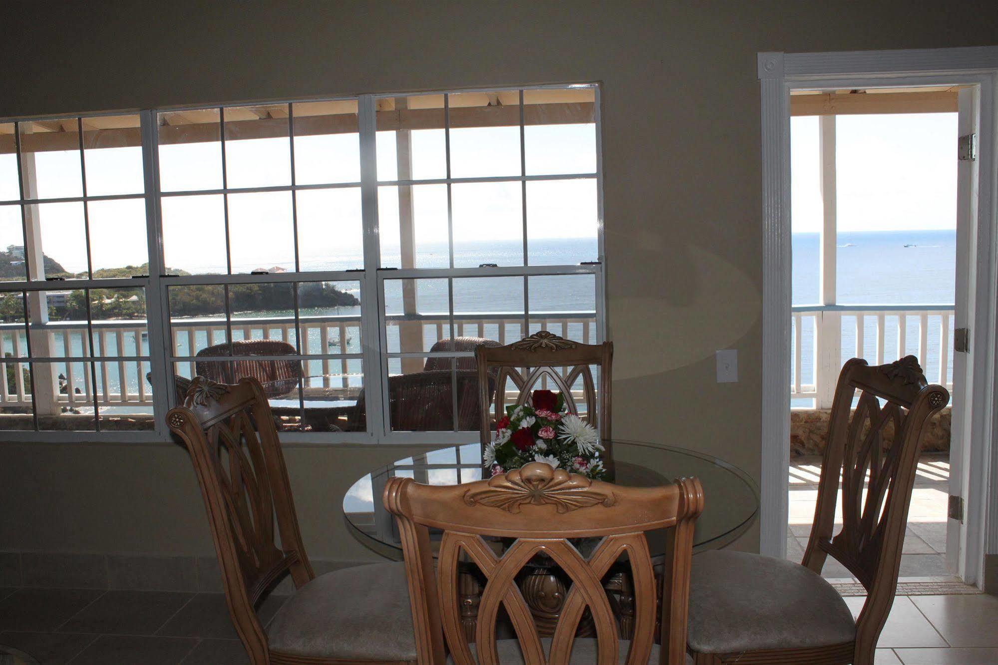 Paradise Cove Ocean Front Villas And Suites Nazareth Екстер'єр фото