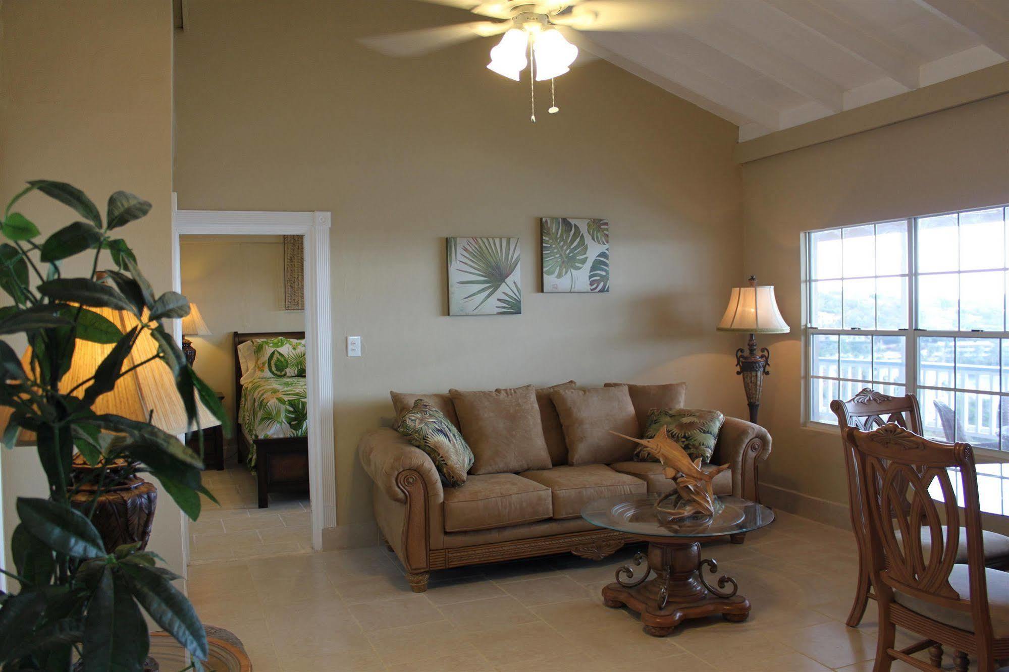 Paradise Cove Ocean Front Villas And Suites Nazareth Екстер'єр фото